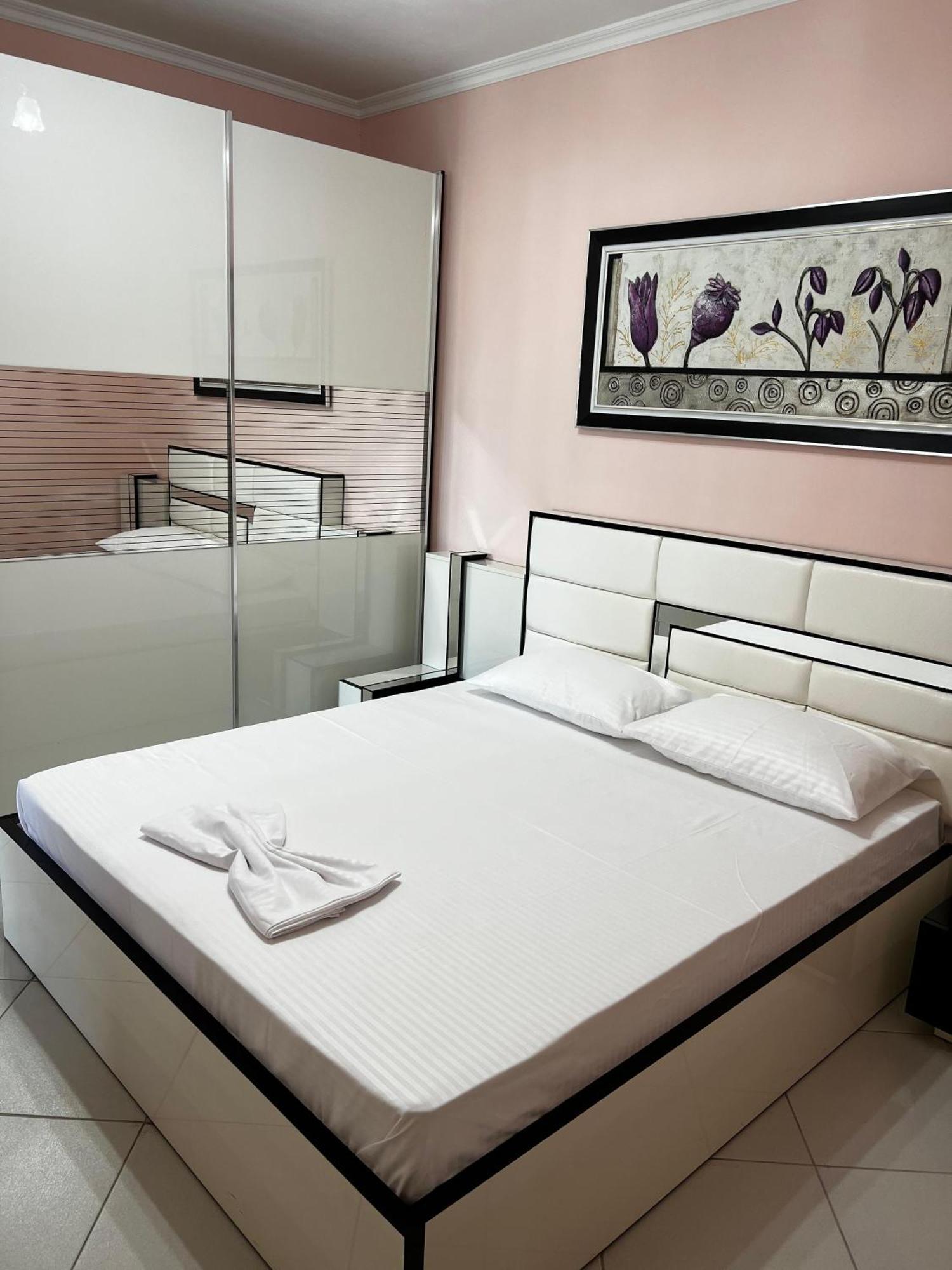 Amy'S Luxury Appartment Shkodër Eksteriør bilde