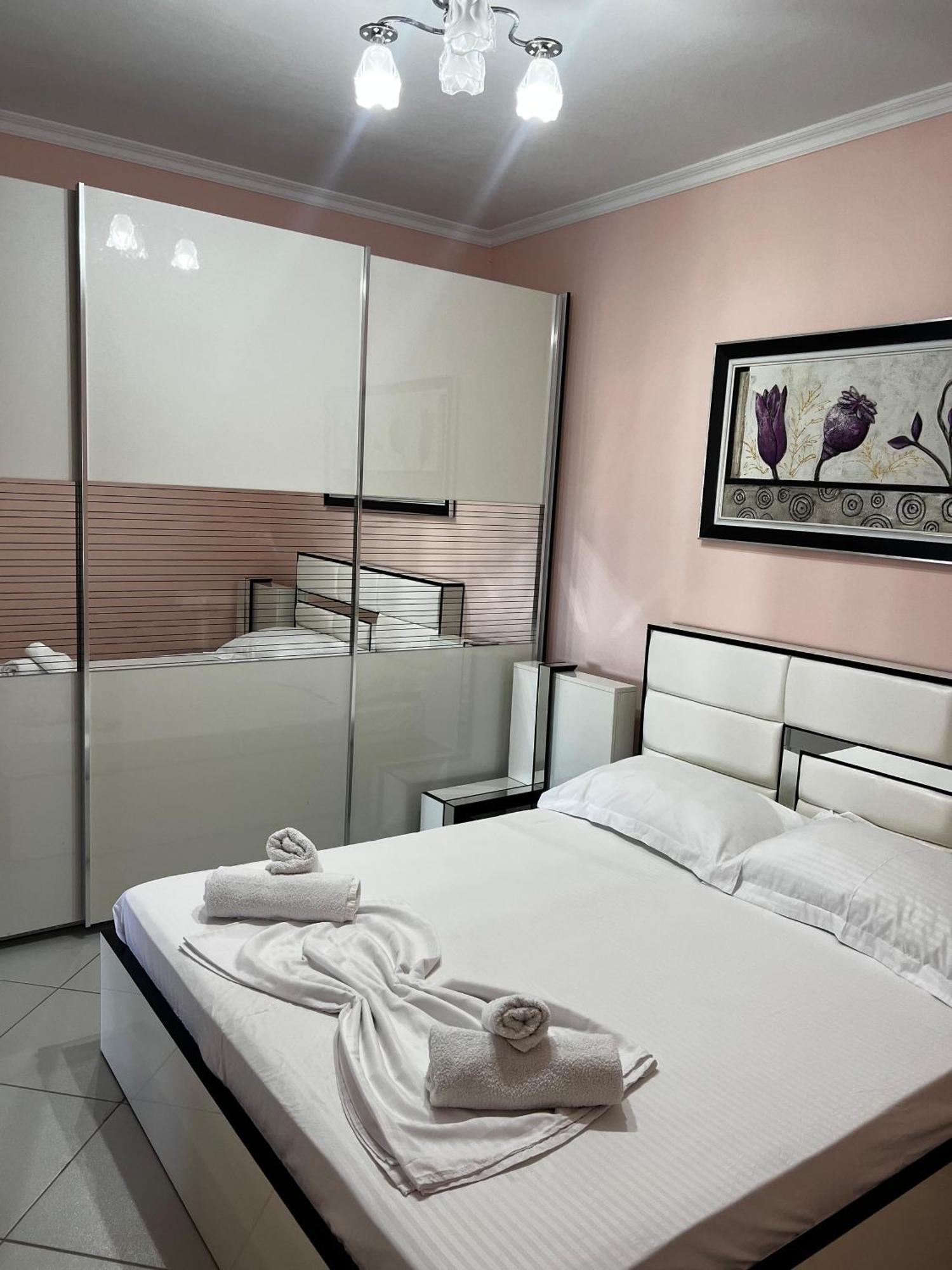 Amy'S Luxury Appartment Shkodër Eksteriør bilde