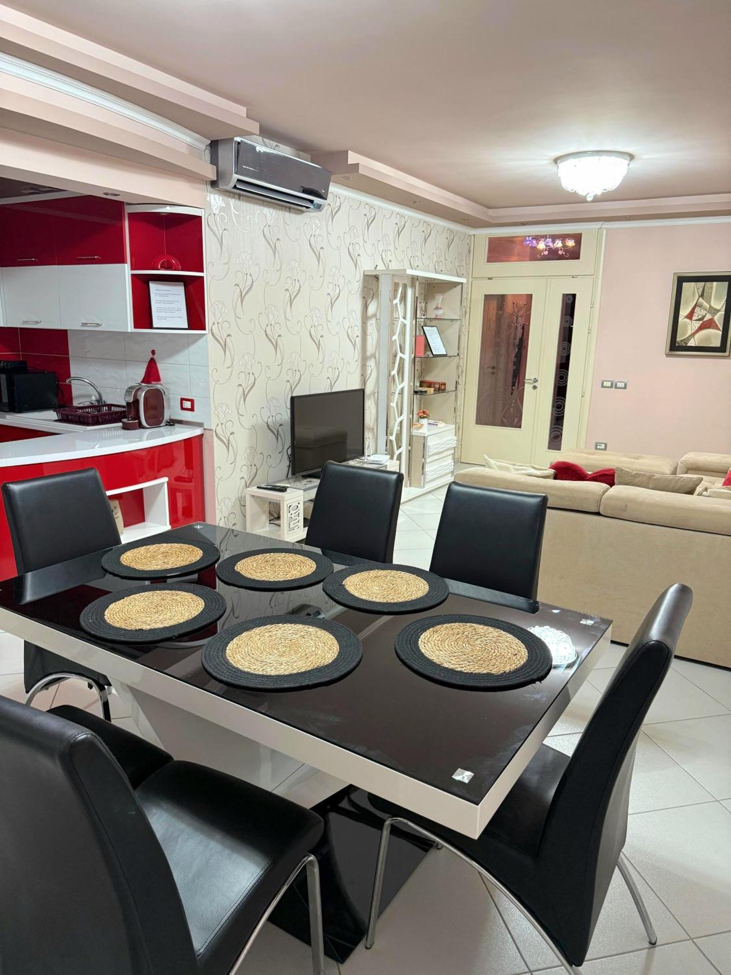 Amy'S Luxury Appartment Shkodër Eksteriør bilde