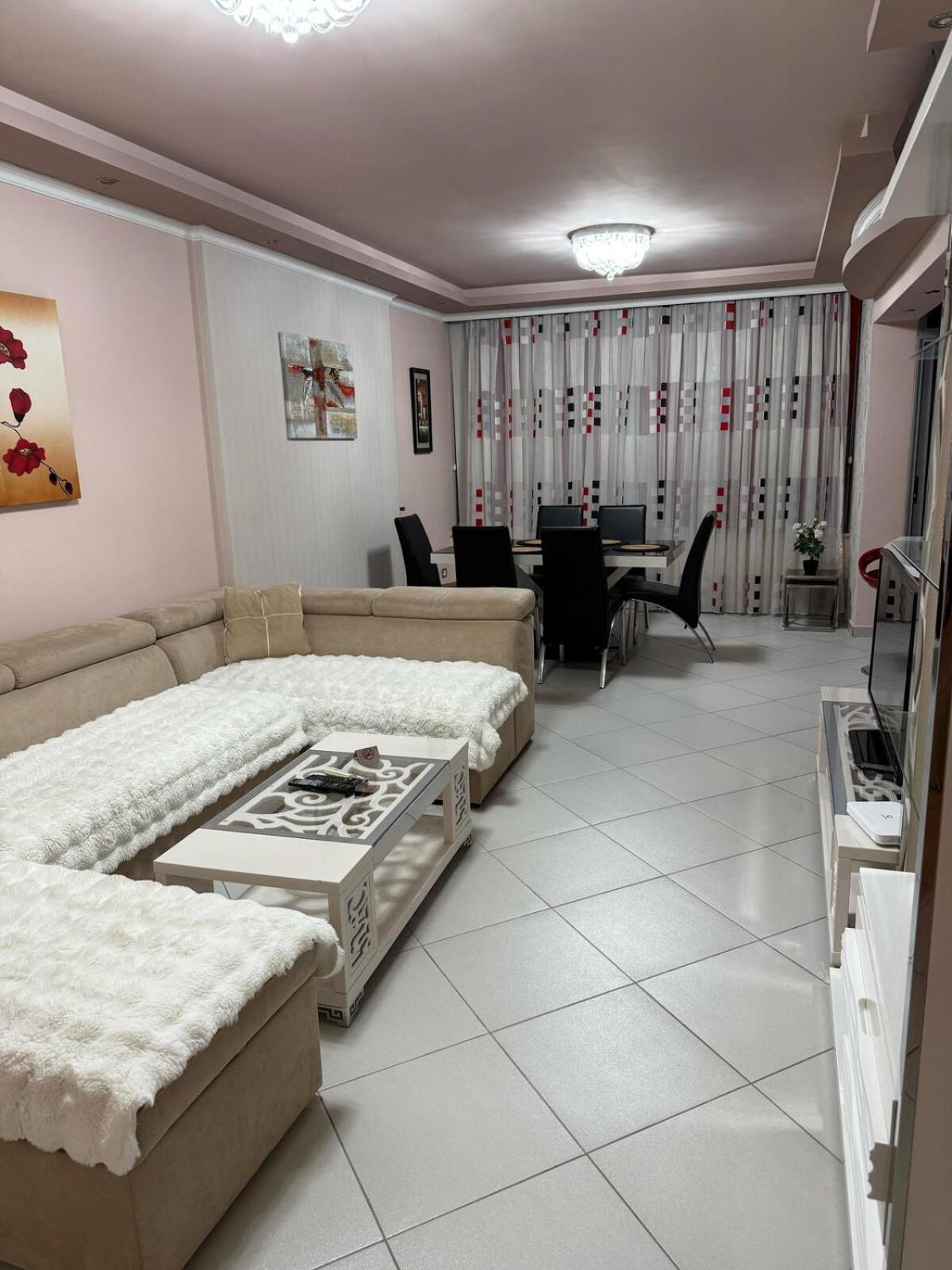 Amy'S Luxury Appartment Shkodër Eksteriør bilde